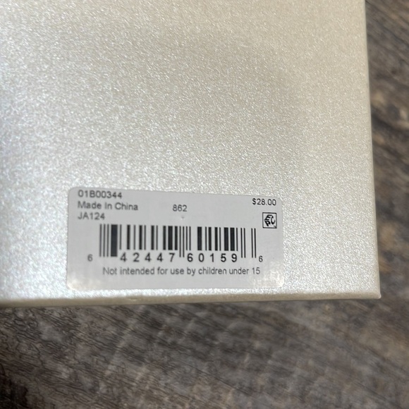 Anna Klein brooch - Picture 6 of 7